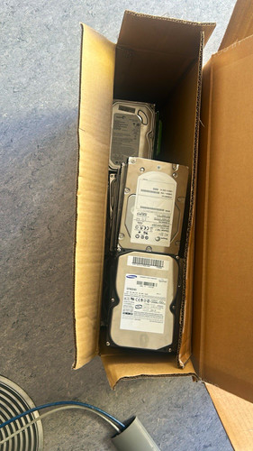 Konvolut interne hdd - interne,